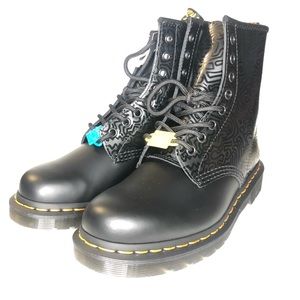 dr martens teschio